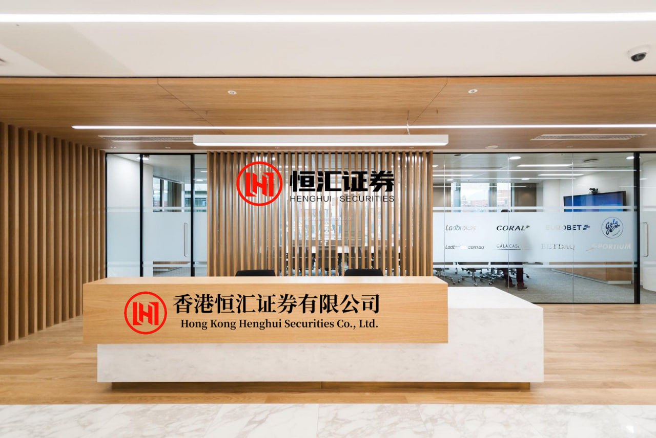 老虎配资 【美股盘前】特斯拉首辆Cybercab下线；巴菲特最后一手：减持苹果美银，首次建仓纽约时报；英伟达与Meta达成芯片协议；西部数据抛售30亿美元闪迪股票